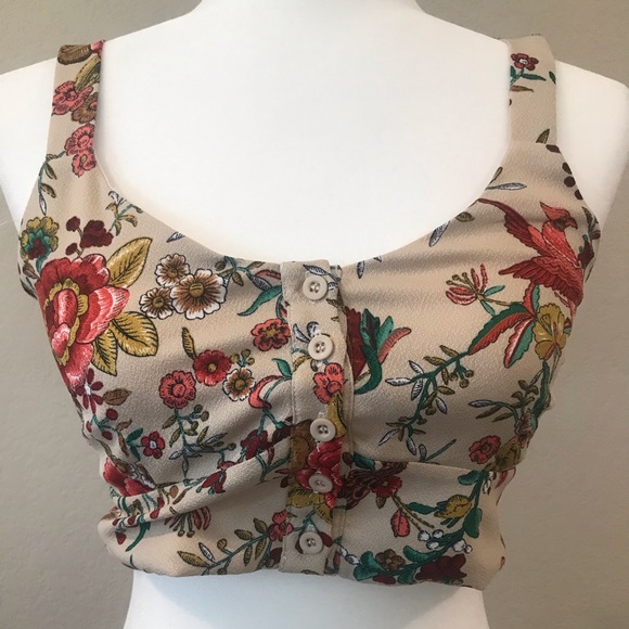 Linen floral Crop Top - Picture 1 of 5